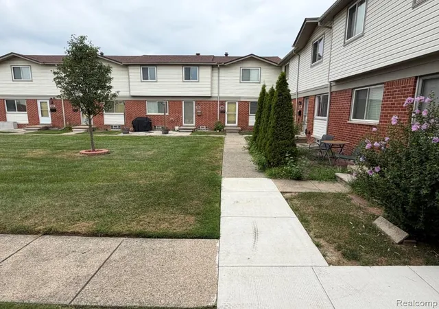 3rd image of 20934 Hunt, Roseville, MI 48066 | MLS# 20261065299