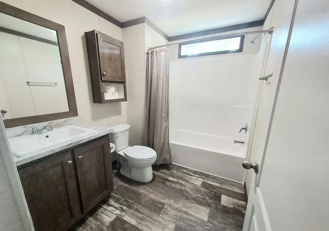 Photo 3 of Single family home for sale at 2751 Ray Blvd, Traverse City, MI 49686 | MLS# 78080072440 | Listing updated on 2026-08-20
