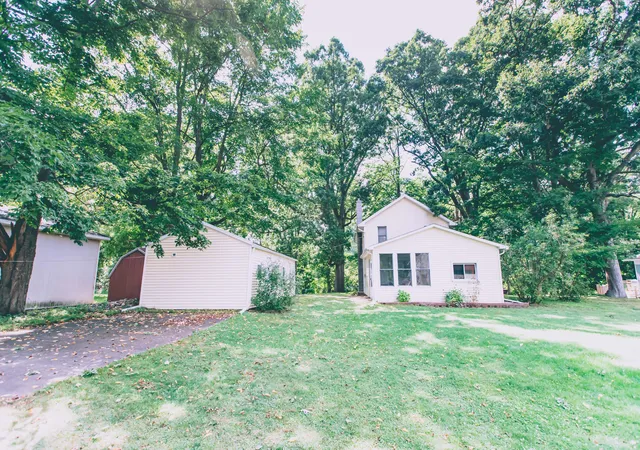 4th image of 307 Railroad St, Leslie, MI 49251 | MLS# 55026043206
