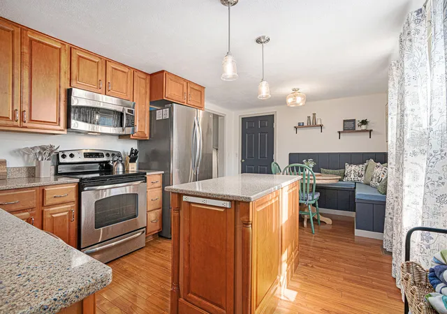 Photo 4 of Single family home for sale at 54348 Twin Lakes Rd, Dowagiac, MI 49047 | MLS# 69026043204 | Listing updated on 2026-09-04