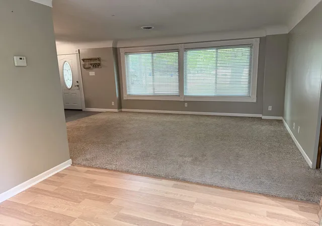 2nd image of 5395 Weiss St, Saginaw, MI 48603 | MLS# 61050218791