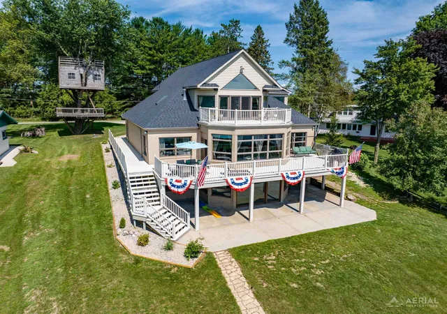 1st image of 4348 W Lakeside Dr, West Branch, MI 48661 | MLS# 77080072445