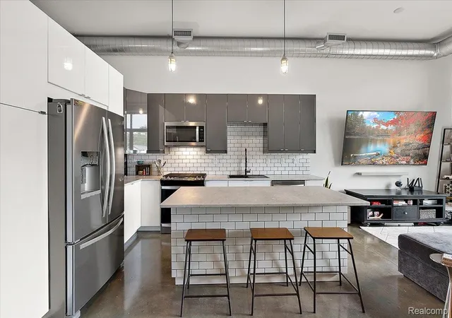 Photo 4 of Condo for sale at 211 E 9 Mile Rd #213, Ferndale, MI 48220 | MLS# 20261065351 | Listing updated on 2026-08-20