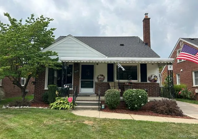 Photo 1 of Single family home for sale at 9976 Quandt Ave, Allen Park, MI 48101 | MLS# 20261065358 | Listing updated on 2026-09-09