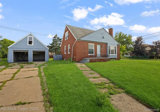 Photo 3 of Single family home for sale at 14641 Moran Rd, Allen Park, MI 48101 | MLS# 20261065361 | Listing updated on 2026-09-30