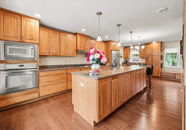 Photo 4 of Single family home for sale at 3138 Mccain Rd, Jackson, MI 49203 | MLS# 81026043220 | Listing updated on 2026-09-27