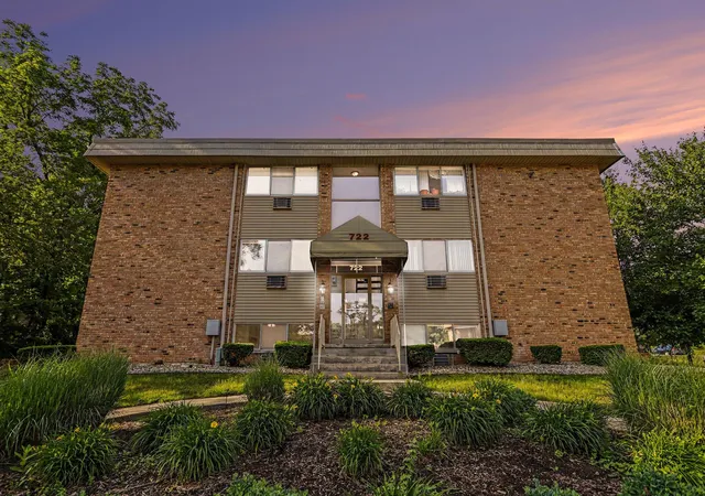 Photo 1 of Condo for sale at 722 W Kilgore Rd #102, Kalamazoo, MI 49008 | MLS# 66026043225 | Listing updated on 2026-09-14