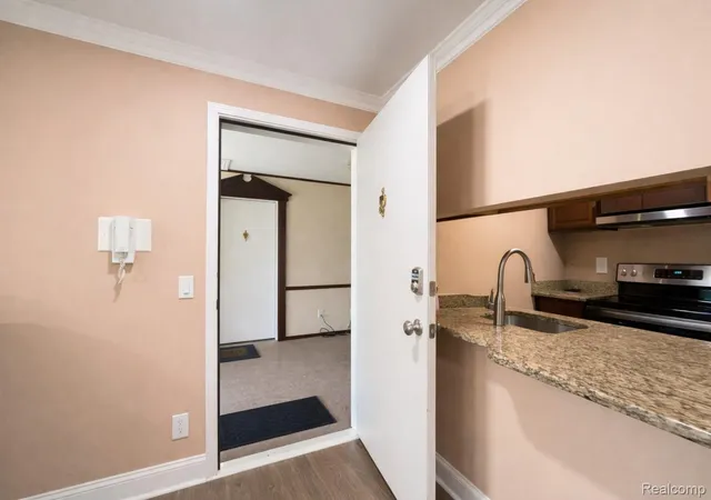 Photo 4 of Condo for sale at 34720 Huntley Dr #23, Sterling Heights, MI 48312 | MLS# 20261065370 | Listing updated on 2026-08-18