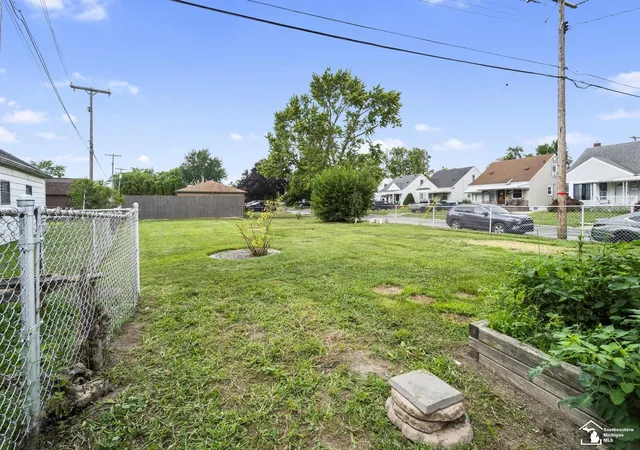 Photo 4 of Single family home for sale at 3106 River Dr, Lincoln Park, MI 48146 | MLS# 57050218802 | Listing updated on 2026-09-17