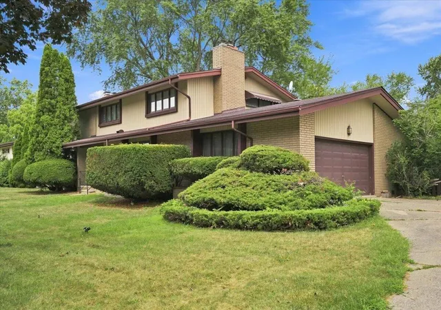 Photo 2 of Single family home for sale at 27218 Lehigh St, Inkster, MI 48141 | MLS# 81026043235 | Listing updated on 2026-09-17