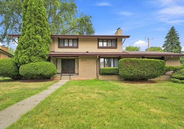Photo 3 of Single family home for sale at 27218 Lehigh St, Inkster, MI 48141 | MLS# 81026043235 | Listing updated on 2026-09-17