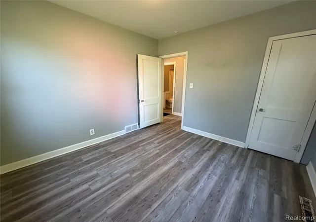 Photo 3 of Single family home for sale at 3320 Leith St, Flint, MI 48506 | MLS# 20261065392 | Listing updated on 2026-09-09