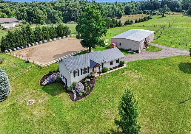 1st image of 10320 Lincoln Lake Ave Ne, Greenville, MI 48838 | MLS# 65026043242