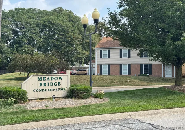 Photo 3 of Condo for sale at 24404 Meadowbridge Dr, Clinton Township, MI 48035 | MLS# 20261065429 | Listing updated on 2026-09-15