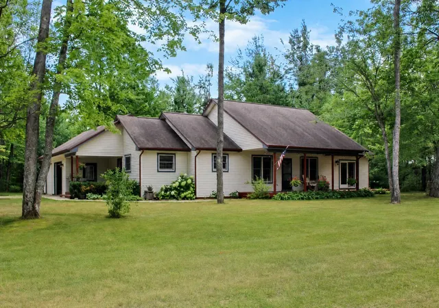 2nd image of 5956 Winona Ct, Gaylord, MI 49735 | MLS# 81026043246