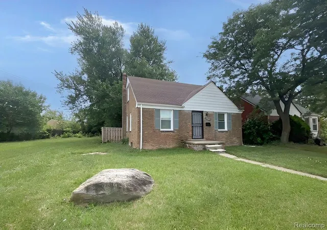 Photo 2 of Single family home for sale at 16410 Novara St, Detroit, MI 48205 | MLS# 20261065431 | Listing updated on 2026-08-19