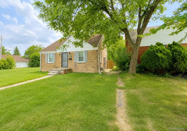 Photo 3 of Single family home for sale at 16410 Novara St, Detroit, MI 48205 | MLS# 20261065431 | Listing updated on 2026-10-06
