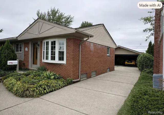 Photo 1 of Sale Pending at 405 S Wildwood St, Westland, MI 48186 | MLS# 20261065437 | Listing updated on 2026-09-13