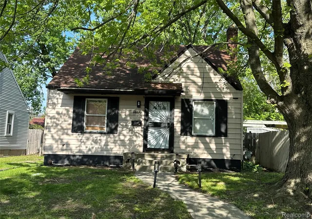 Single family home for sale at 18970 Annchester Rd, Detroit, MI 48219 | MLS# 20261065452 | Listing updated on 2026-09-14