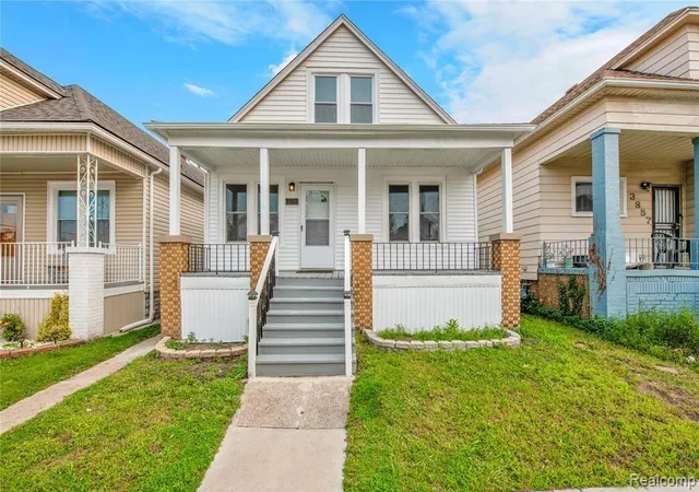 Photo 3 of Single family home for sale at 3851 Fredro St, Hamtramck, MI 48212 | MLS# 20261065461 | Listing updated on 2026-08-18