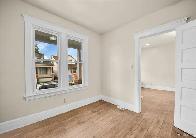 Photo 4 of Single family home for sale at 3851 Fredro St, Hamtramck, MI 48212 | MLS# 20261065461 | Listing updated on 2026-08-18