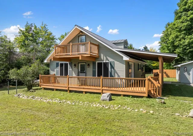 Photo 3 of Single family home for sale at 6389 Postlewait Rd, Mancelona, MI 49659 | MLS# 20261065464 | Listing updated on 2026-09-18
