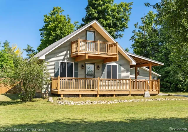 Photo 4 of Single family home for sale at 6389 Postlewait Rd, Mancelona, MI 49659 | MLS# 20261065464 | Listing updated on 2026-09-18