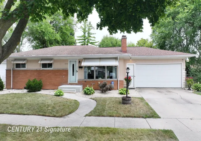 Photo 1 of Single family home for sale at 334 S 20th Street, Saginaw, MI 48601 | MLS# 61050218833 | Listing updated on 2026-08-17