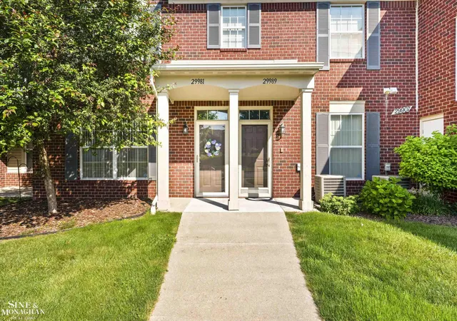 Photo 3 of Condo for sale at 29981 Fox Run Cir, Warren, MI 48092 | MLS# 58050218835 | Listing updated on 2026-08-17