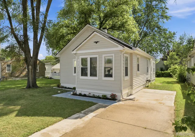 4th image of 23826 Columbus Ave, Warren, MI 48089 | MLS# 20261065473