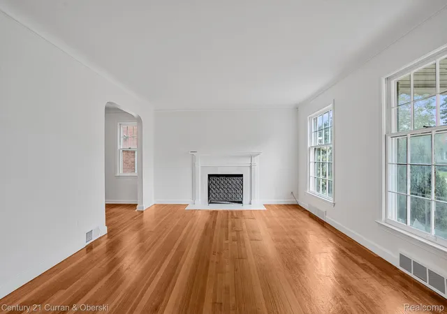 Photo 2 of Single family home for sale at 23828 Hollander St, Dearborn, MI 48128 | MLS# 20261065484 | Listing updated on 2026-09-17