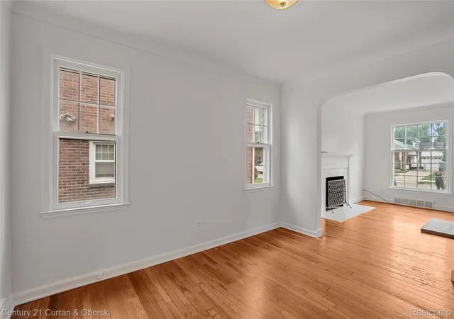 Photo 4 of Single family home for sale at 23828 Hollander St, Dearborn, MI 48128 | MLS# 20261065484 | Listing updated on 2026-09-17