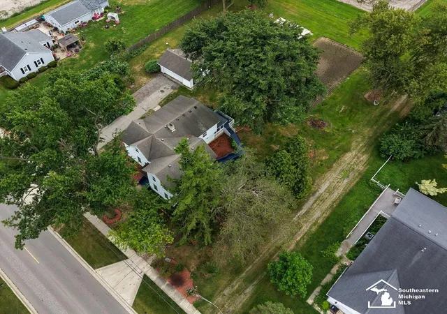 Photo 3 of Single family home for sale at 119 Redman Rd, Milan, MI 48160 | MLS# 57050218842 | Listing updated on 2026-09-17
