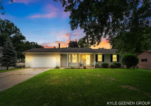 Photo 1 of Sale Pending at 345 Woodland Ave, Holland, MI 49424 | MLS# 71026043272 | Listing updated on 2026-08-21