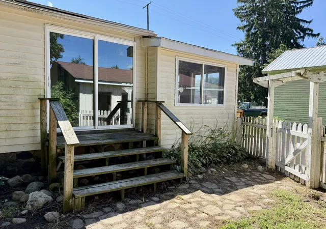 5th image of 127 E Mill St, Athens, MI 49011 | MLS# 64026043266
