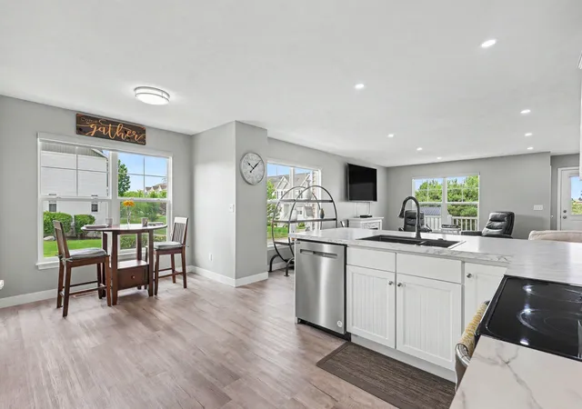 Listing Photo 5 - Condo for sale in building located at 3657 Andover Ln, Hudsonville, MI 49426