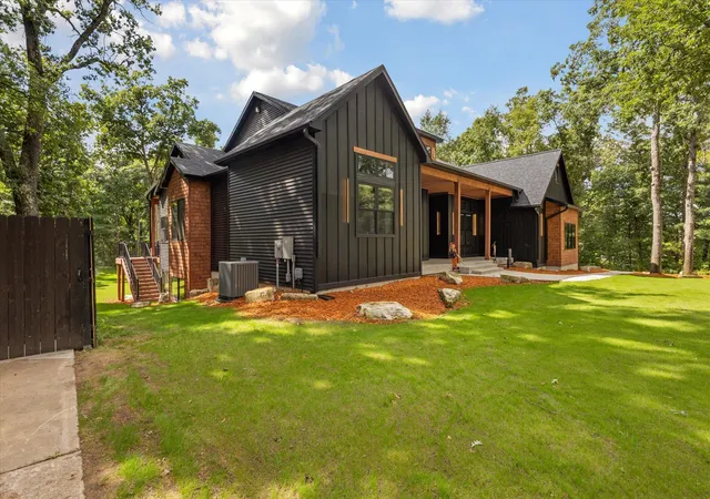2nd image of 23861 Almy Rd, Howard City, MI 49329 | MLS# 65026043271