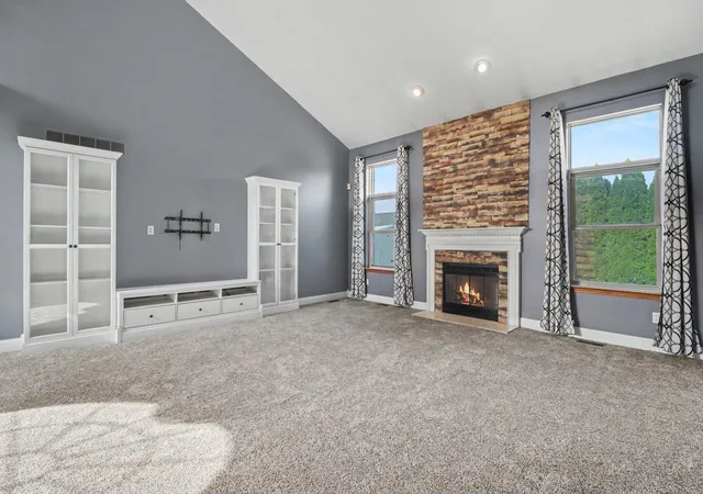 Photo 4 of Single family home for sale at 24788 Foxmoor Blvd, Woodhaven, MI 48183 | MLS# 81026043265 | Listing updated on 2026-09-14