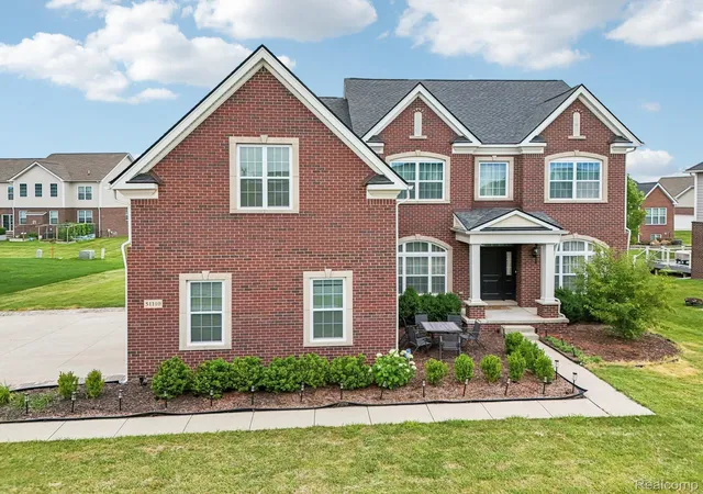 image of 51110 Gulfstream Park Dr, Canton, MI 48188 | MLS# 20261065501