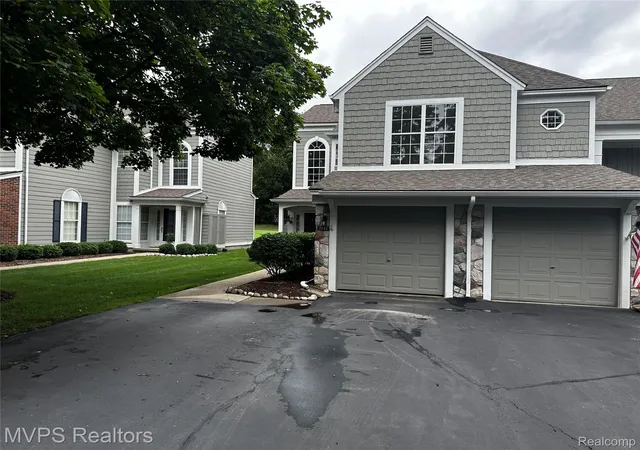 1st image of 1945 Eagle Pointe, Bloomfield Hills, MI 48304