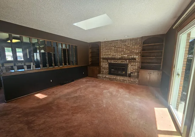 Photo 3 of Single family home for sale at 6392 Enola Ave, Kalamazoo, MI 49048 | MLS# 66026043274 | Listing updated on 2026-08-17