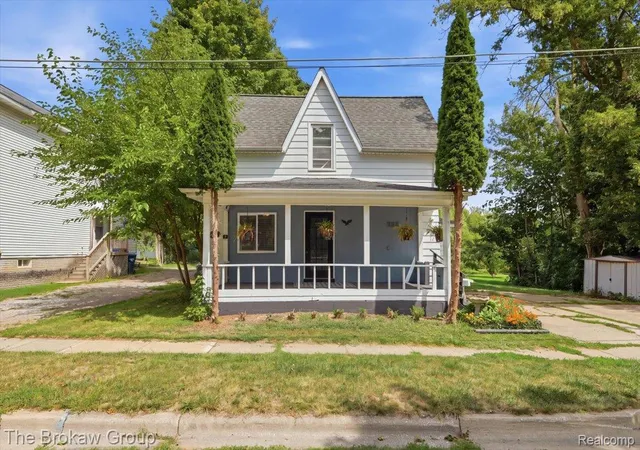 1st image of 250 Fox St, Lapeer City Lapeer, MI 48446 | MLS# 20261065519