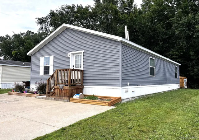 3rd image of 563 Allen #48 Rd, Milan, MI 48160 | MLS# 20261065521