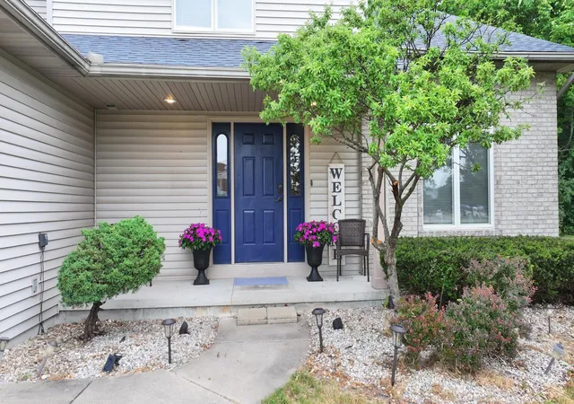 image of 3227 Setting Sun Blvd, Saginaw, MI 48603 | MLS# 61050218852
