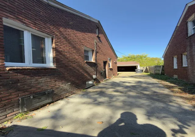 2nd image of 10370 Britain St, Detroit, MI 48224 | MLS# 81026043291