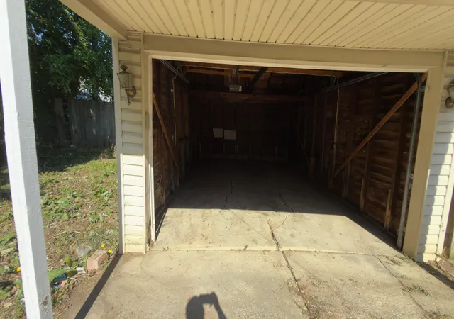 4th image of 10370 Britain St, Detroit, MI 48224 | MLS# 81026043291