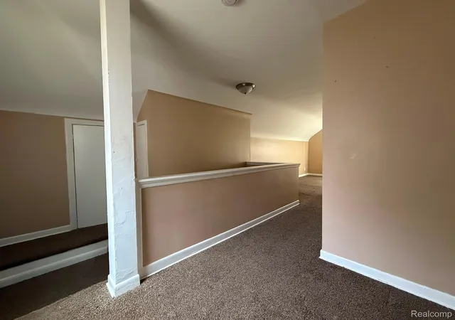 Photo 3 of Single family home for sale at 19727 Bentler St, Detroit City Wayne, MI 48219 | MLS# 20261065541 | Listing updated on 2026-08-25