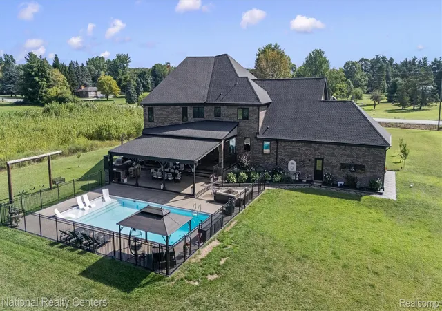 Photo 2 of Mansion for sale at 65339 Romeo Plank Rd, Ray Township Macomb, MI 48096 | MLS# 20261065547 | Listing updated on 2026-09-12