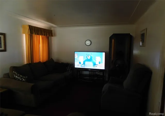 Photo 3 of Single family home for sale at 18486 Griggs St, Detroit, MI 48221 | MLS# 20261065554 | Listing updated on 2026-10-02