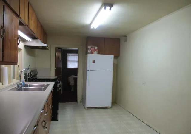 Photo 3 of Single family home for sale at 601 N River Ave, Alma, MI 48801 | MLS# 79080072463 | Listing updated on 2026-09-30